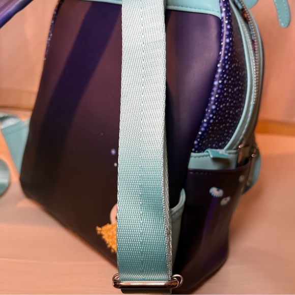 NWOT Loungefly Disney Maui/Tamatoa  Faux Leather Mini Backpack. Glow In The Dark - Picture 16 of 16